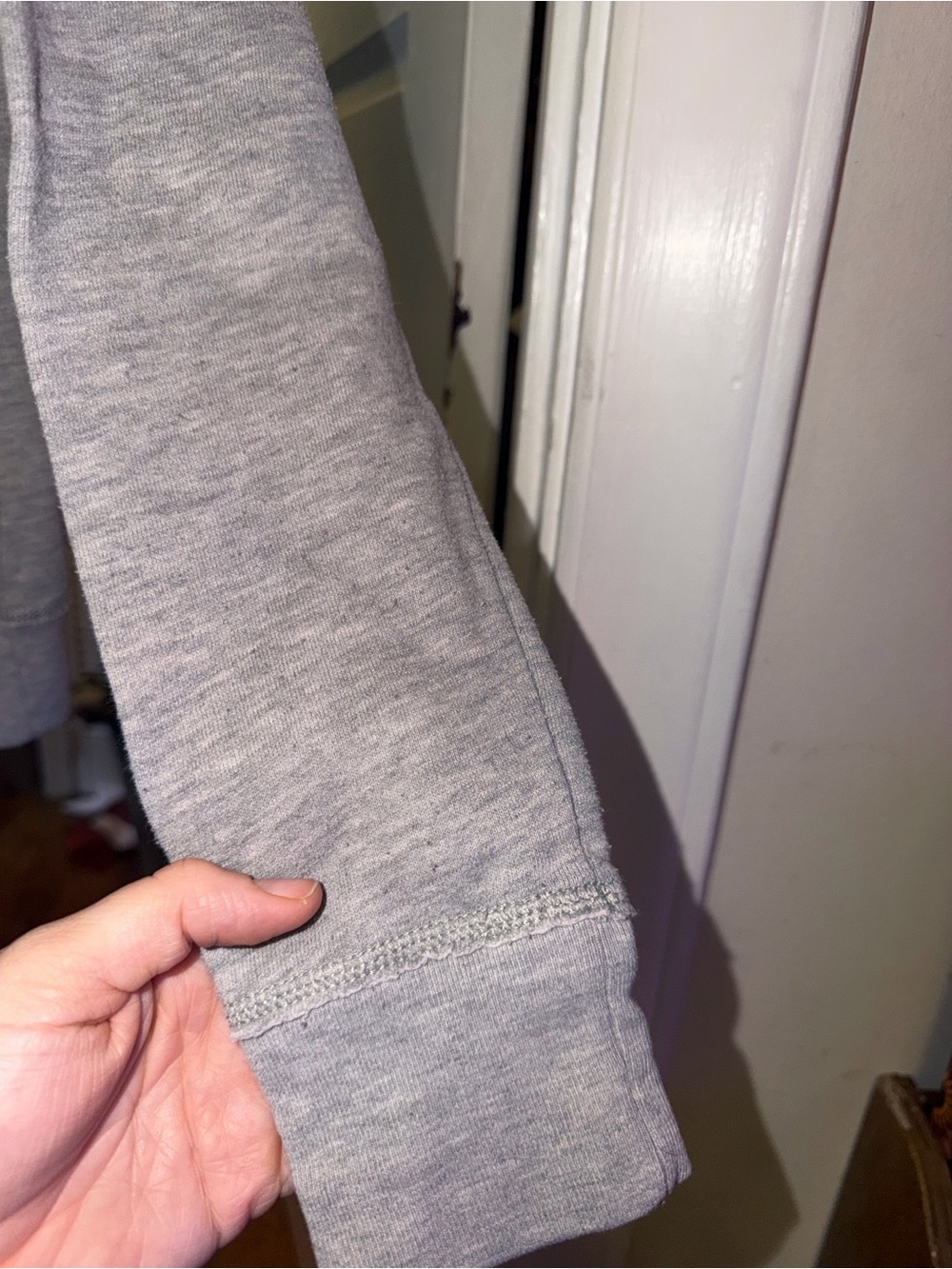 Vintage Hollister Logo Gray Rope Hoodie - Picture 6 of 9
